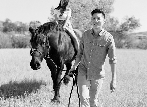 safaribarn, zooengagement, creativeengagement, creativecouple, camelengagement